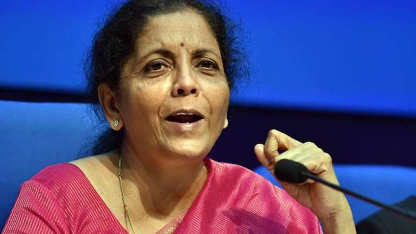 इकोनॉमिक सर्वे: ग्रोथ फिर पकड़ेगी रफ्तार, वित्त मंत्री ने GDP 6-6.5% रहने का जताया भरोसा