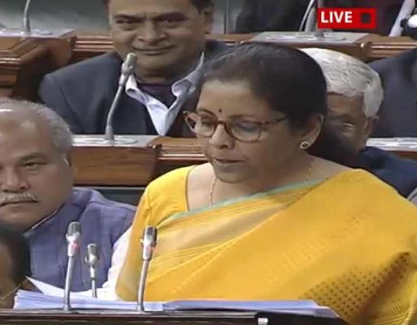 Budget 2020; FM निर्मला सीतारमण ने बनाया नया कीर्तिमान, इतिहास का सबसे लंबा बजट भाषण