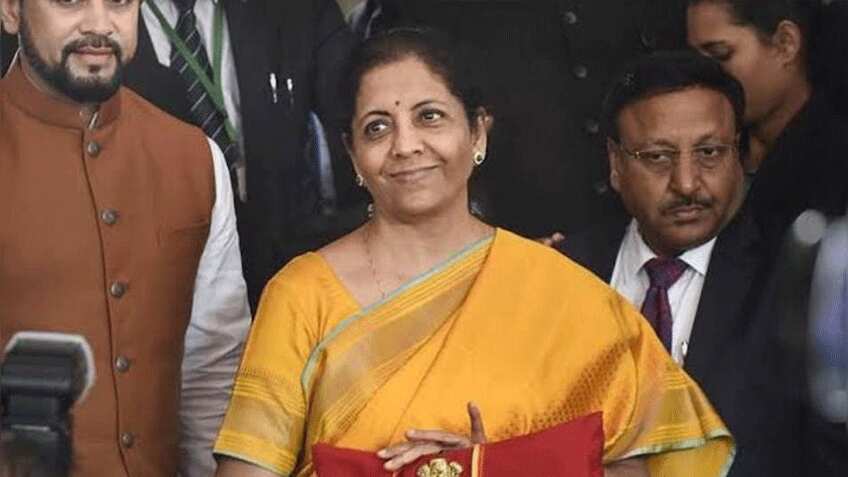 Budget 2020: बजट में क्या हुआ सस्ता और किस पर छाई महंगाई, जानें यहां-