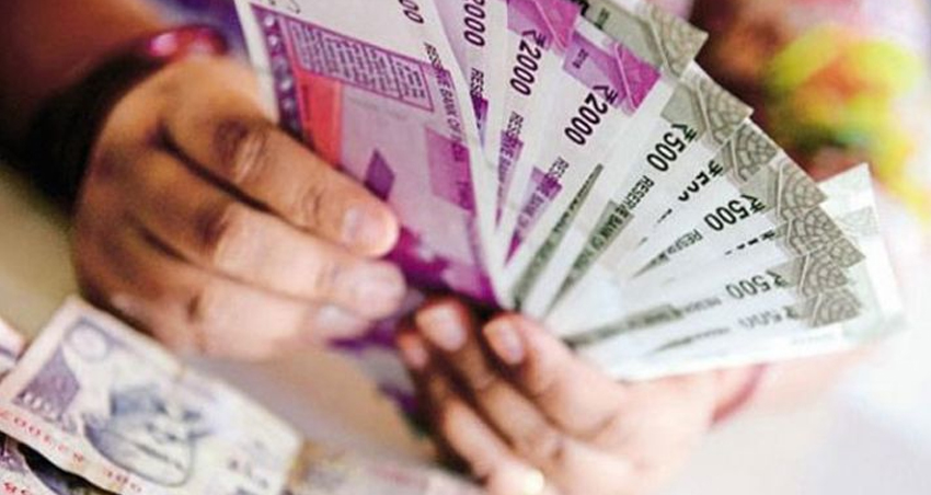 PPF, NSC, सुकन्या जैसी स्कीम में पैसा लगाते हैं तो पढ़िए आपके लिए आई सबसे बड़ी खबर