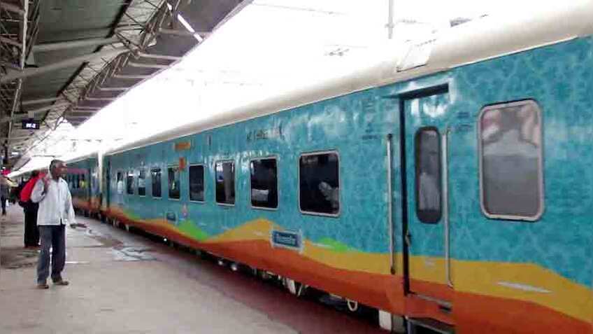 प्राइवेट ट्रेन Humsafar Express इस महीने से इन दो शहरों के बीच चलेगी, IRCTC की तीसरी ट्रेन