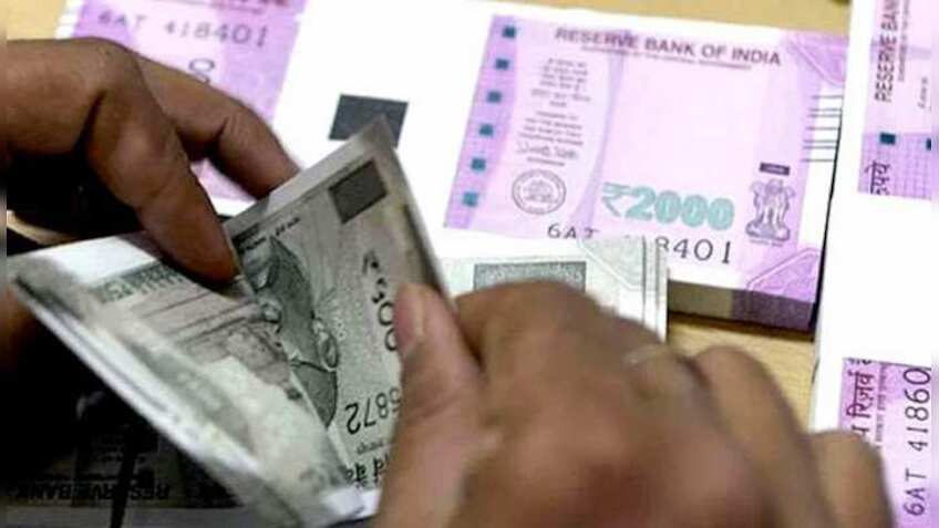 रेलवे ने अभियान चला कर पकड़े 52375 लोग, 44.45 करोड़ रुपये की हुई कमाई