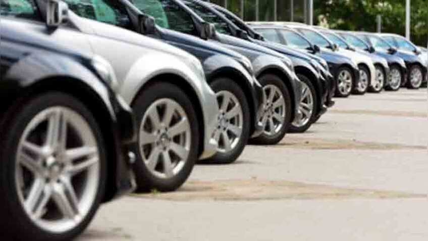 रेलवे स्टेशन पर यहां रेंट पर कार लेने की सुविधा होगी शुरू, ऑनलाइन करनी होगी बुकिंग