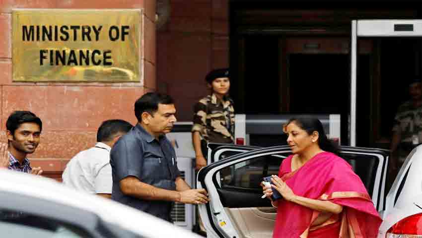 Income Tax छूट को खत्म करने की डेडलाइन अभी तय नहीं, जानें वित्त मंत्री ने क्या कहा