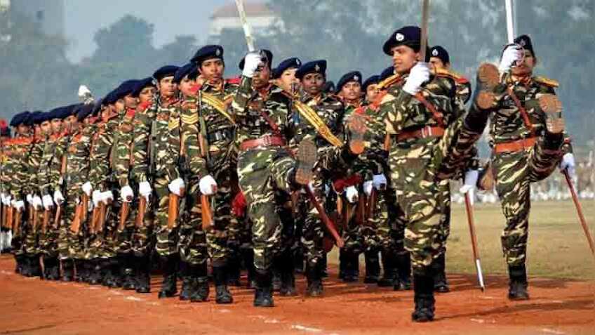 7th Pay Commission: CRPF में निकली सरकारी नौकरी की वैकेंसी, 25500-81100/- रुपये होगा पे स्केल