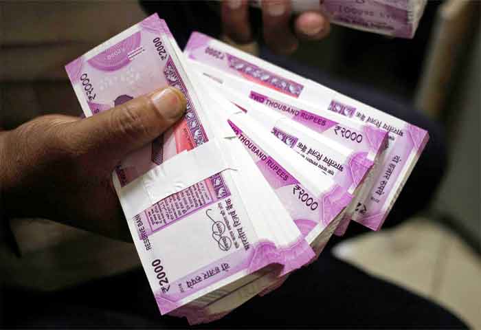 EPFO ने जारी किया अलर्ट, इस बात का रखें ध्यान नहीं तो खाते से गायब हो जाएंगे पैसे