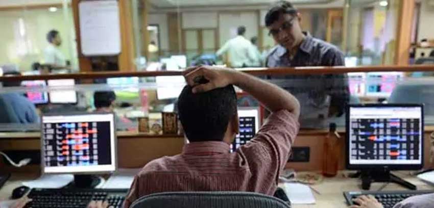 फिर कोरोना के डर से सहमे बाजार, सेंसेक्स 806 अंक टूटा, निफ्टी 11900 के नीचे बंद