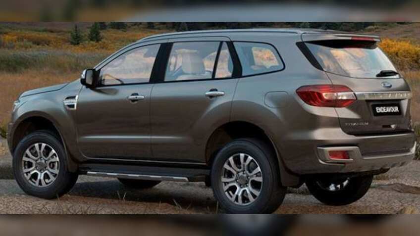 70 हजार रुपए सस्‍ती मिल रही है Ford की यह 10 गियर वाली दमदार SUV, इन खूबियों से है लैस