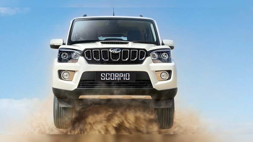 गाड़ी खरीदने का शानदार मौका, महिंद्रा दे रहा है 1.20 लाख रुपये तक की छूट