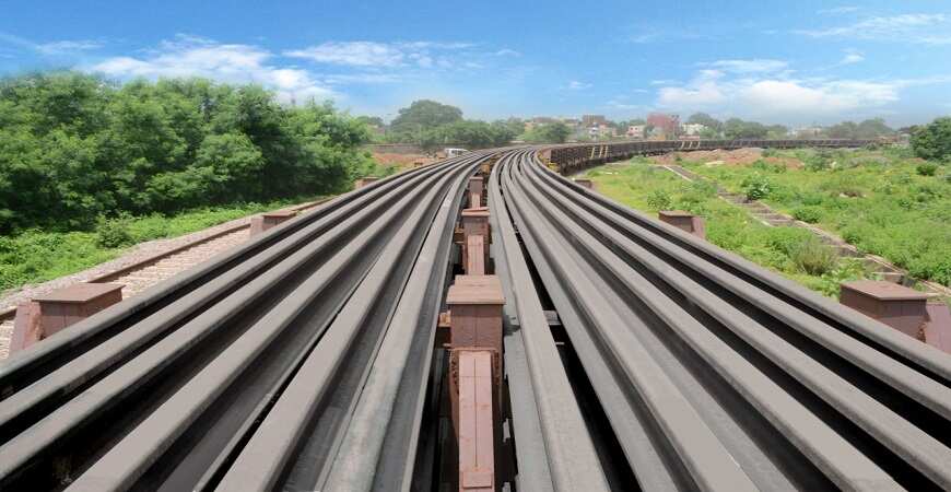 रेलवे की जरूरतों को पूरा करने के लिए सेल ने बढ़ाया उत्पादन 