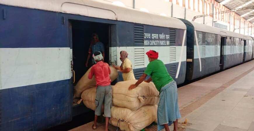 हैदराबाद से दिल्ली के बीच चलेगी ये ट्रेन