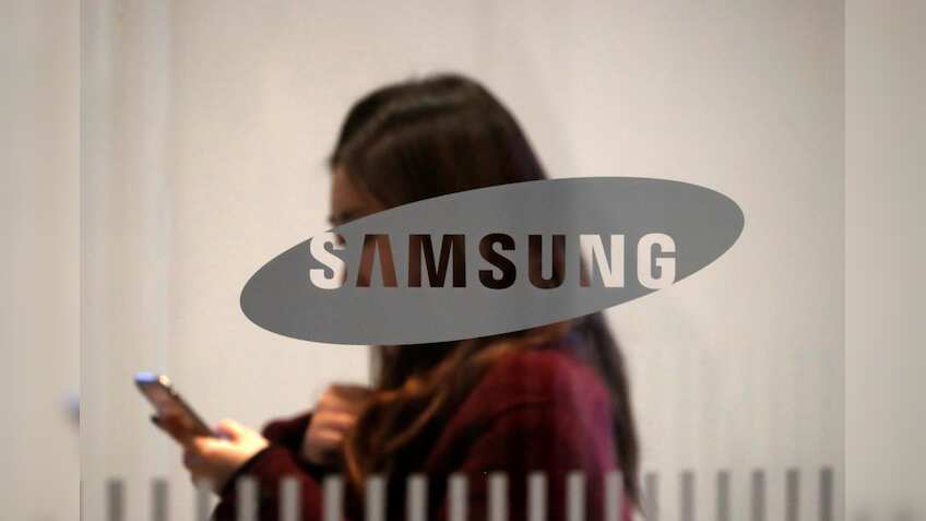 Samsung ने पेश किया जबर्दस्‍त कनेक्टिविटी वाला लैपटॉप, जानिए कीमत-फीचर्स