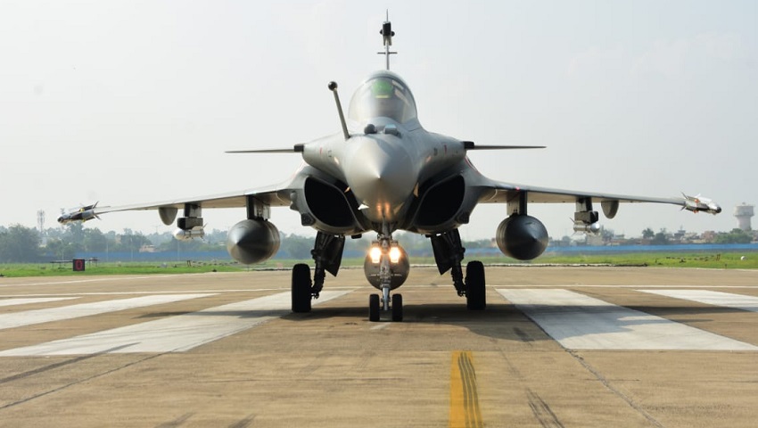 इंडियन एयरफोर्स में आज शामिल होगा Rafale, बनेगा "गोल्डन एरो" का हिस्सा