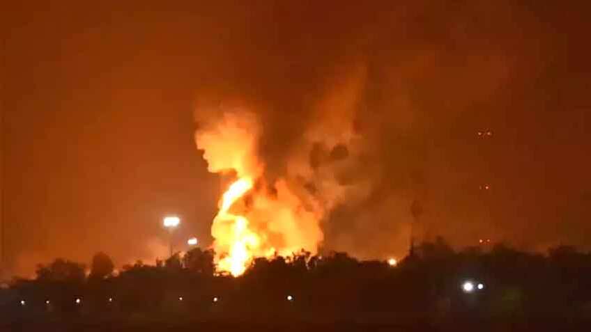 ONGC के गैस प्लांट में भीषण आग, धमाकों के साथ उठती दिखीं ऊंची लपटें