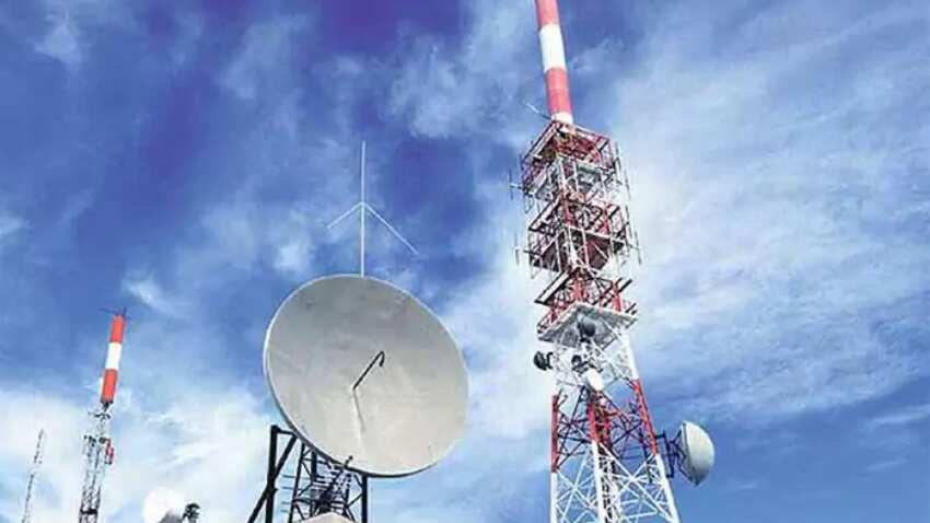 1 अप्रैल से मंहगा होगा इंटरनेट और मोबाइल का इस्तेमाल, टेलीकॉम कंपनियों का  क्या है प्लान? | Zee Business Hindi
