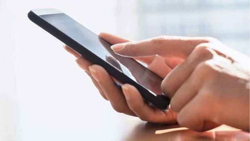 मई में भी Jio की बल्ले-बल्ले, जोड़े लाखों ग्राहक, जानिए दूसरी टेलीकॉम कंपनियों का हाल