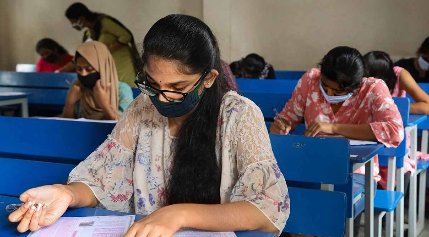 ICSE, ISC Semester 1 Exam: CISCE ने जारी किए सेमेस्टर 1 के टाइम टेबल, 15 नवंबर से शुरू होंगे एग्जाम