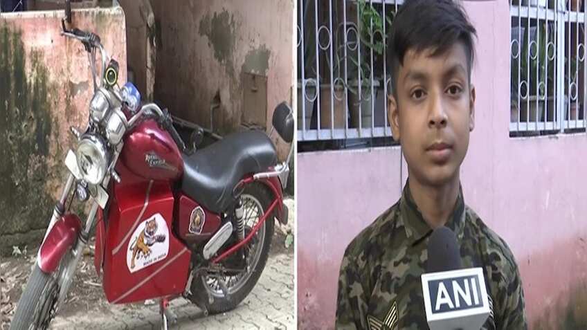 गजब: रॉयल एनफील्ड के स्क्रैप से 9वीं क्लास के बच्चे ने बनाई कमाल की इलेक्ट्रिक बाइक, देख हर कोई है हैरान