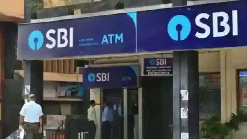 ATM से कैश निकासी की सुविधा