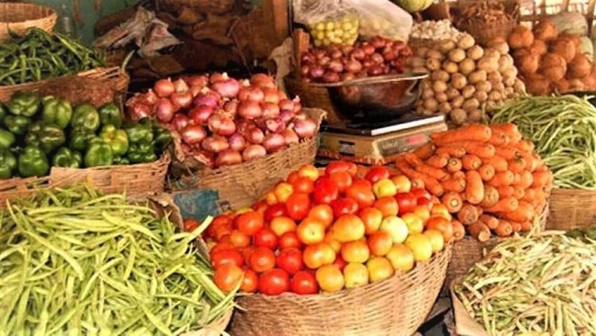 सरकार ने बताया : प्याज, टमाटर और आलू के दाम पिछले साल के मुकाबले हैं सस्ते! जानें क्या कहते हैं रेट!