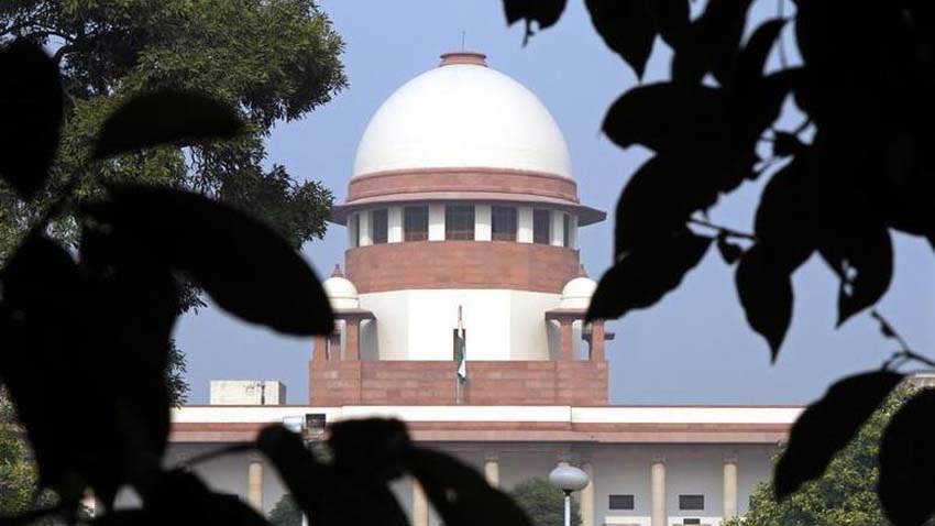 Air pollution in Delhi: SC का आदेश- केंद्र कल करे इमरजेंसी मीटिंग, दिल्ली-NCR रीजन में लागू हो वर्क फ्रॉम होम