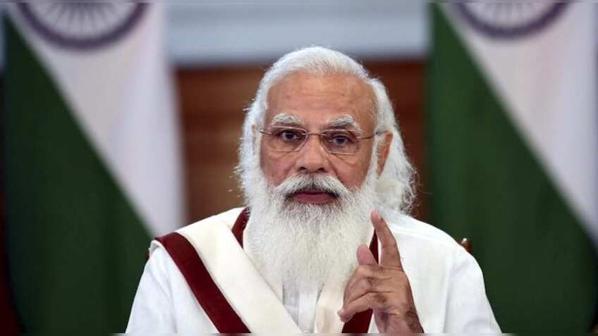 PM Modi ने की कोरोना के नए वेरिएंट की समीक्षा, अंतर्राष्ट्रीय उड़ानों को खोलने के फैसले पर फिर से विचार करने को कहा