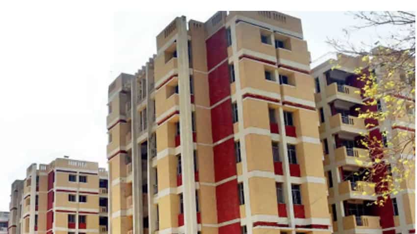 DDA HOUSING SCHEME: दिल्ली में घर खरीदने का सपना होगा पूरा, 18000 फ्लैट्स के लिए स्पेशल स्कीम लॉन्च, जानिए अप्लाई करने का तरीका