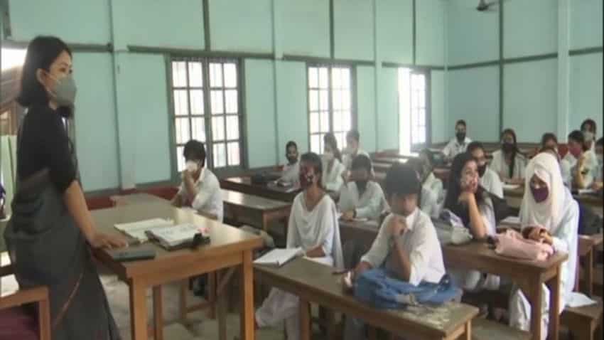23 जनवरी तक बंद रहेंगे यूपी के सभी स्कूल-कॉलेज, कई और राज्यों ने भी जारी किए आदेश