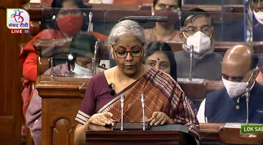 Budget 2022 in Hindi: कॉरपोरेट्स को वित्त मंत्री की राहत, LTCG पर सरचार्ज 15 फीसदी तक सीमित