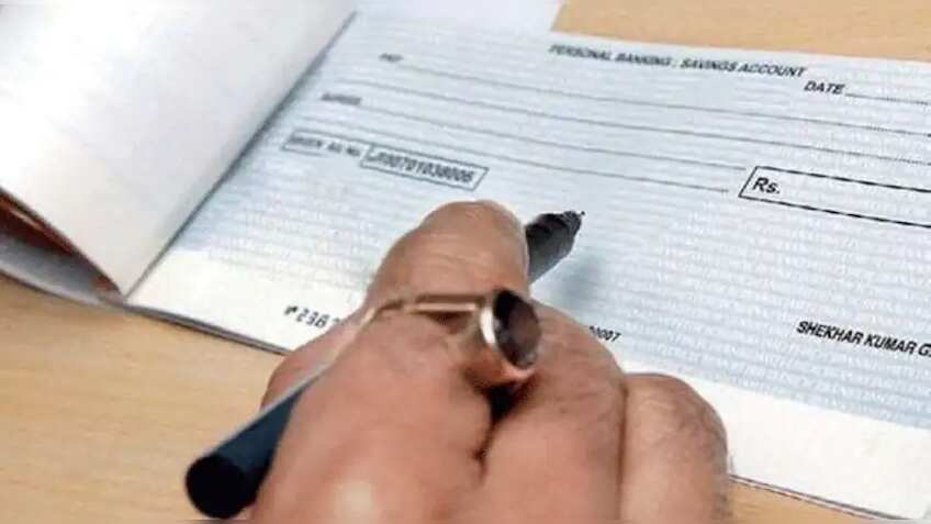 Cheque Bounce Rules: फटाफट होगा चेक बाउंस मामलों का निपटारा, सुप्रीम कोर्ट ने दिया स्पेशल कोर्ट बनाने का आदेश