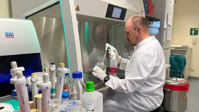 Monkeypox Virus: सावधान! आ गया है अब मंकीपॉक्स वायरस, 11 देशों में फैली बीमारी, 80 मामले कन्फर्म