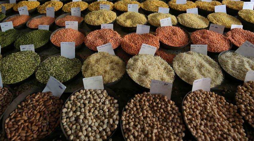 चावल, दाल के एक्सपोर्ट पर सरकार ले सकती है बड़ा फैसला; महंगाई पर सेक्रेटरी पैनल की हुई अहम बैठक