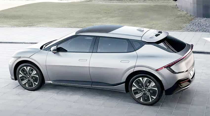 इलेक्ट्रिक कार KIA EV6 का लॉन्च से पहले देखें जबरदस्त लुक, 18 मिनट में 80% होती है चार्ज, रेंज 528Km