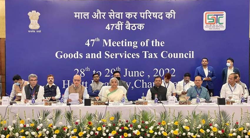 GST Council meeting updates: जीएसटी काउंसिल की चंडीगढ़ में बैठक शुरू, राज्यों को कम्पन्सेशन बढ़ाने पर हो सकता है फैसला
