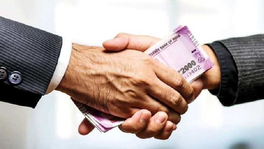 Overdraft facility: अचानक पैसों की है जरूरत? दोस्तों और रिश्तेदारों से नहीं मांगने होंगे पैसे, बैंक देता है ये सुविधा 