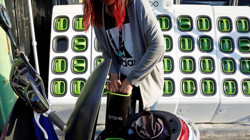 HPCL, होंडा मोटर ने बैटरी स्वैपिंग स्टेशन के लिए हाथ मिलाया, 2 मिनट में बदल सकेंगे डिस्चार्ज बैटरी