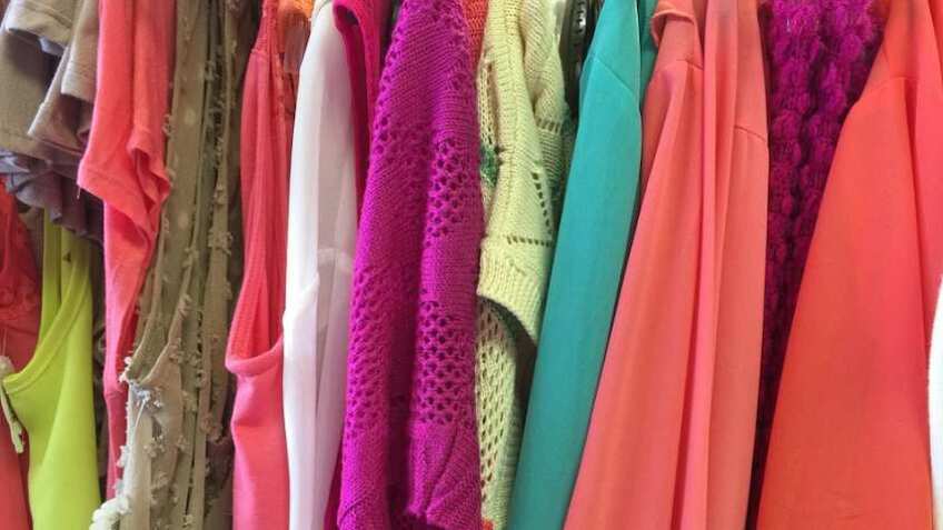 हफ्ते में किस दिन कौन सा रंग पहनना चाहिए? ऐसा करने से खिंचा चला आता है पैसा, समझिए क्या है कनेक्शन!