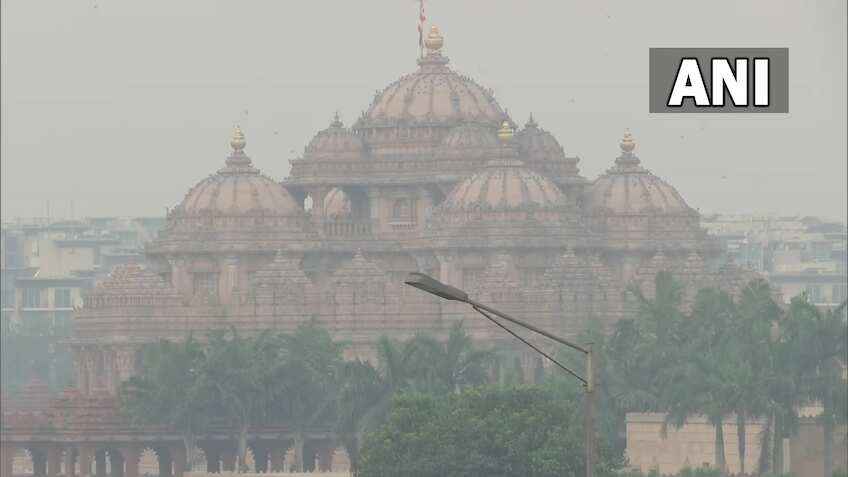 दमघोंटू हवा से दिल्लीवासी परेशान, कल से और खराब हो सकती है AQI, कई बीमारियों का खतरा