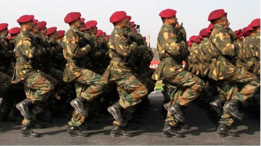 नौकरियां देने में दुनियाभर में सबसे आगे भारत का रक्षा मंत्रालय, अमेरिका-चीन भी पीछे, पढ़ें रिपोर्ट