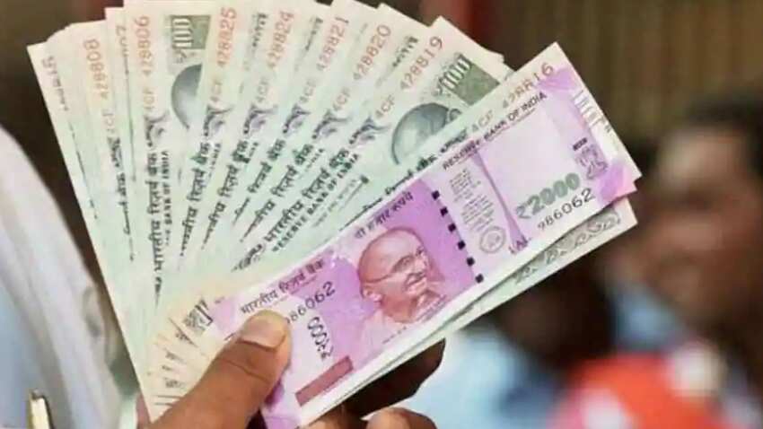 LIC Scheme: रिटायरमेंट की टेंशन दूर कर देगी ये स्‍कीम, 10 लाख के निवेश पर सालाना मिलेगी 1,20,700 रुपए की पेंशन