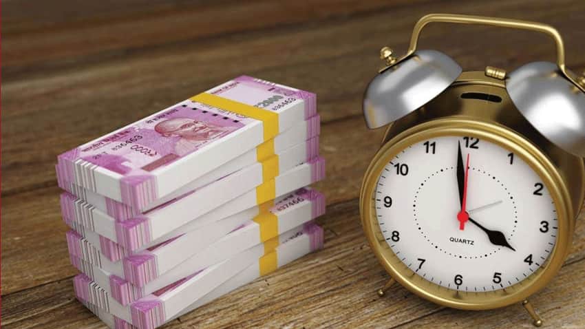 EPF Calculator: डबल ब्याज का मिलेगा फायदा! करोड़पति बनने के लिए ये फॉर्मूला लगाएं और 2.5 करोड़ रुपए से ज्यादा कमाएं