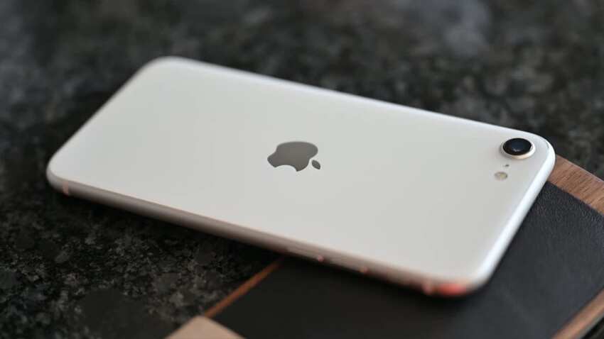 iPhone SE 4 design