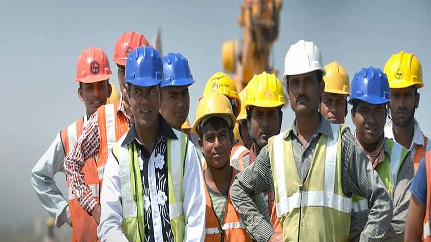 कर्मचारियों की समस्याओं का फटाफट होगा समाधान, सरकार ने बताया शिकायत करने का तरीका, बस इन बातों का रखें ध्यान