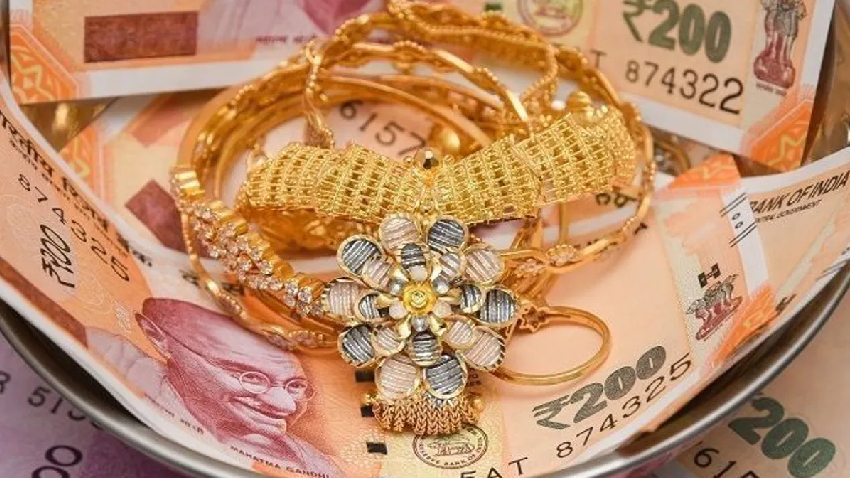 पैसों की जरूरत पड़ने पर Gold Overdraft Loan आ सकता है काम- जानें इसके फीचर्स