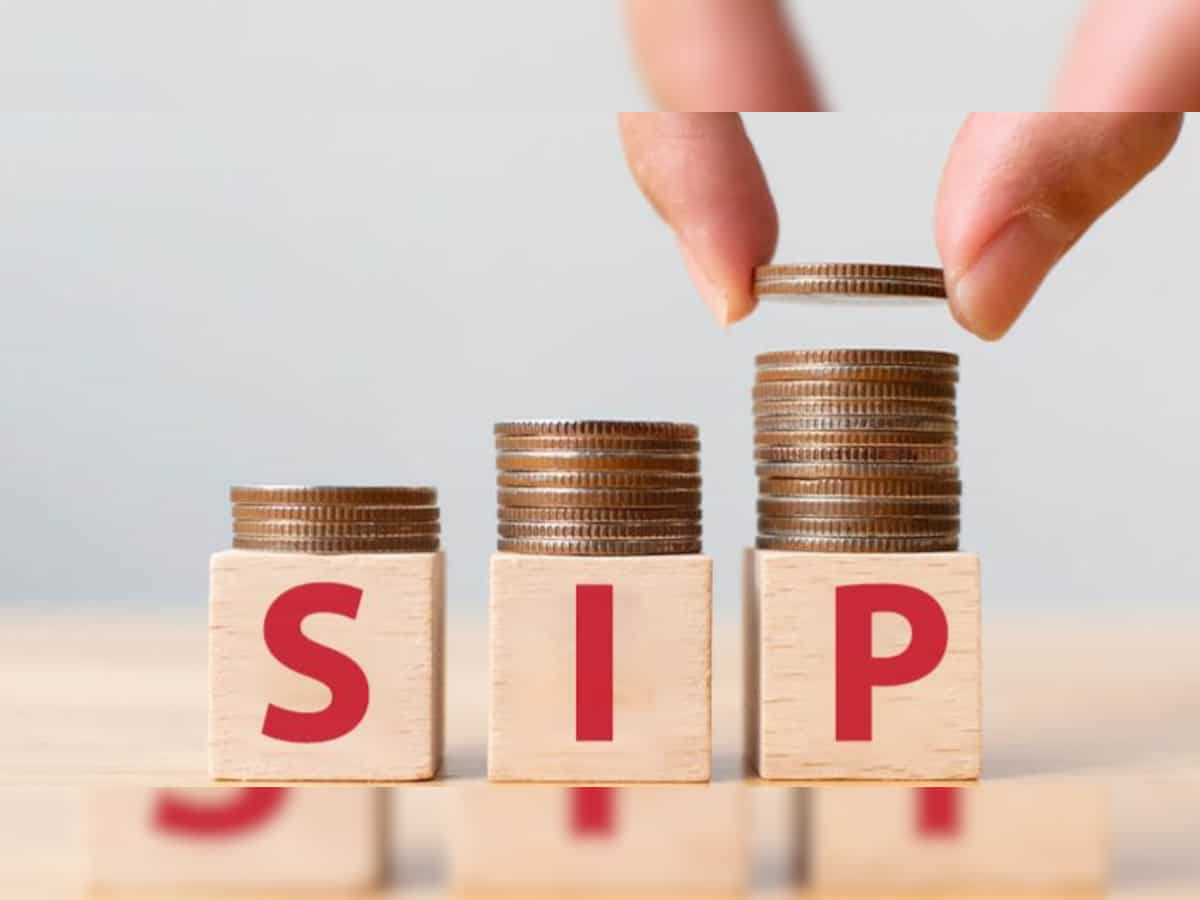 SIP पर बढ़ा निवेशकों का भरोसा, नवंबर ...