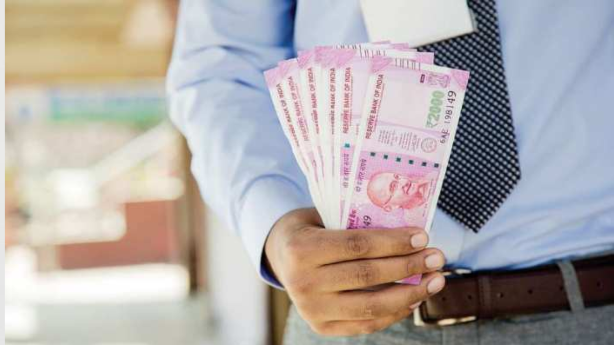 7th Pay Commission: लग गया जैकपॉट! केंद्रीय कर्मचारियों के लिए इस दिन होगा नए DA का ऐलान, कन्फर्म हुई डेट