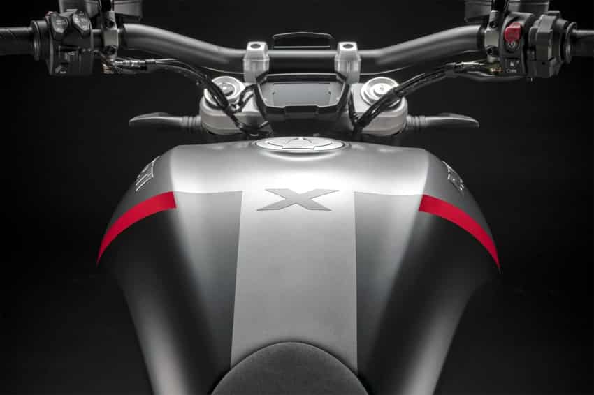Ducati भारत में इस साल 9 नई बाइक उतारेगी, एक से बढ़कर एक मॉडल होंगे पेश, जानें कीमत की क्या होगी रेंज