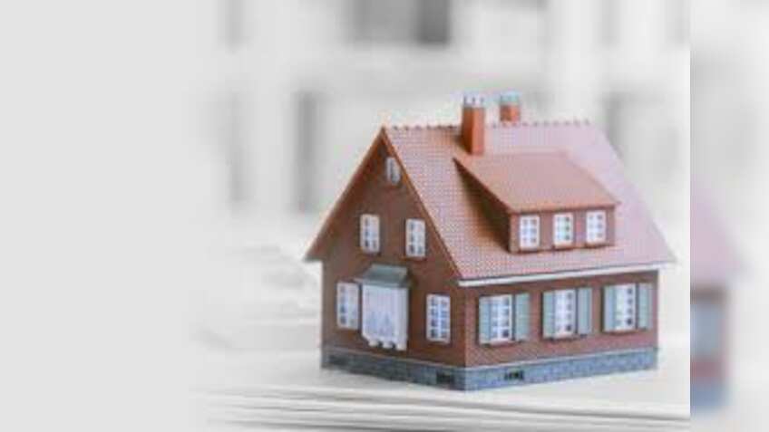 Home Loan: बैंक की तरफ से मिलता है 5 प्रकार का होम लोन, जानिए आपके लिए कौन सा होगा फायदेमंद