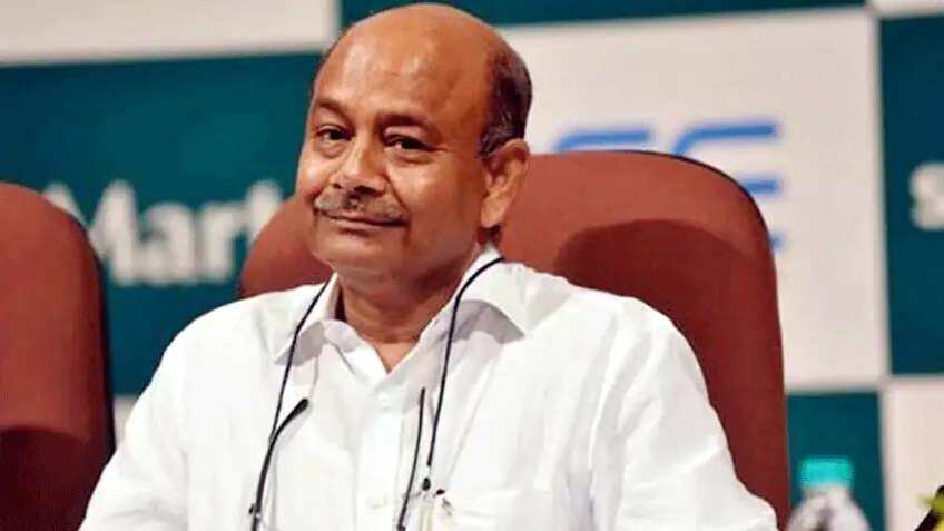 RK Damani: दिग्‍गज निवेशक का इन 2 स्‍टॉक्‍स पर भरोसा घटा, Q3 में घटाई हिस्‍सेदारी; जानें लेटेस्‍ट होल्डिंग