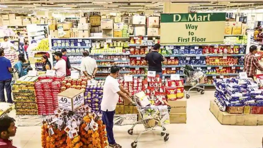 DMART: डिस्काउंट के धंधे पर महंगाई पड़ी भारी, शेयर हुआ धराशायी